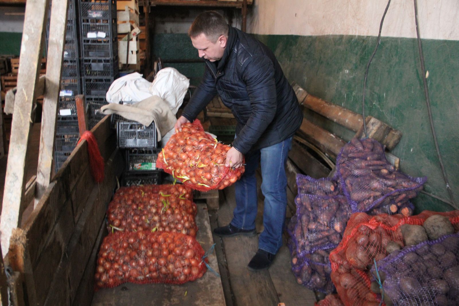 Харьковская "Солидарность" помогает жителям Балаклеи (фото)