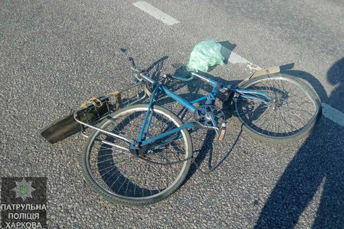 На окружной насмерть сбит велосипедист