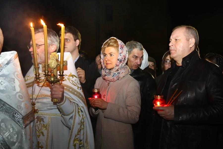 Светличная поздравила верующих с Пасхой