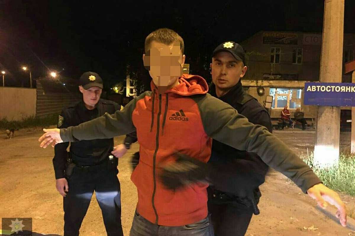 На Московском проспекте задержали грабителя