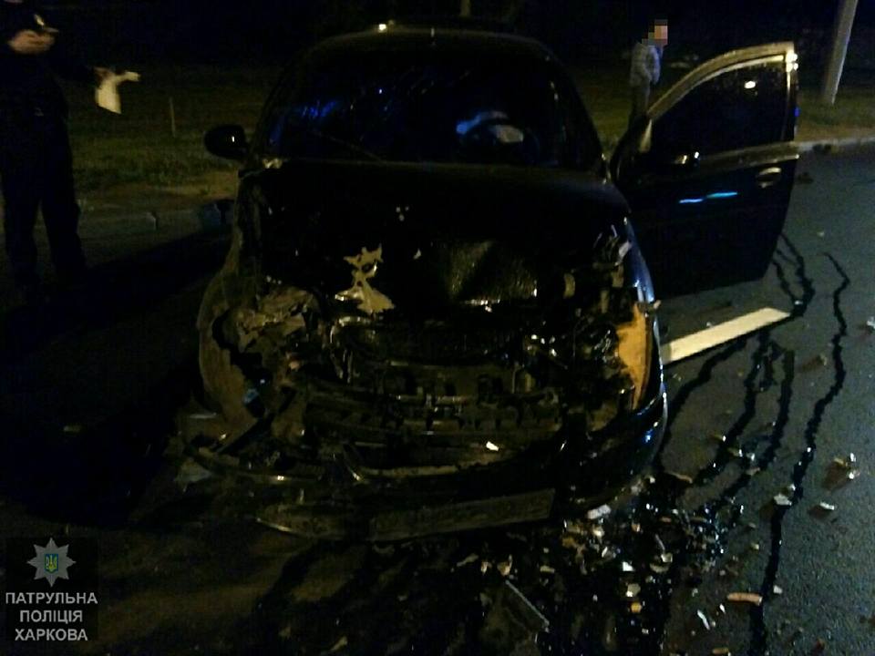 Авария на Белгородском шоссе: есть пострадавшие (фото)