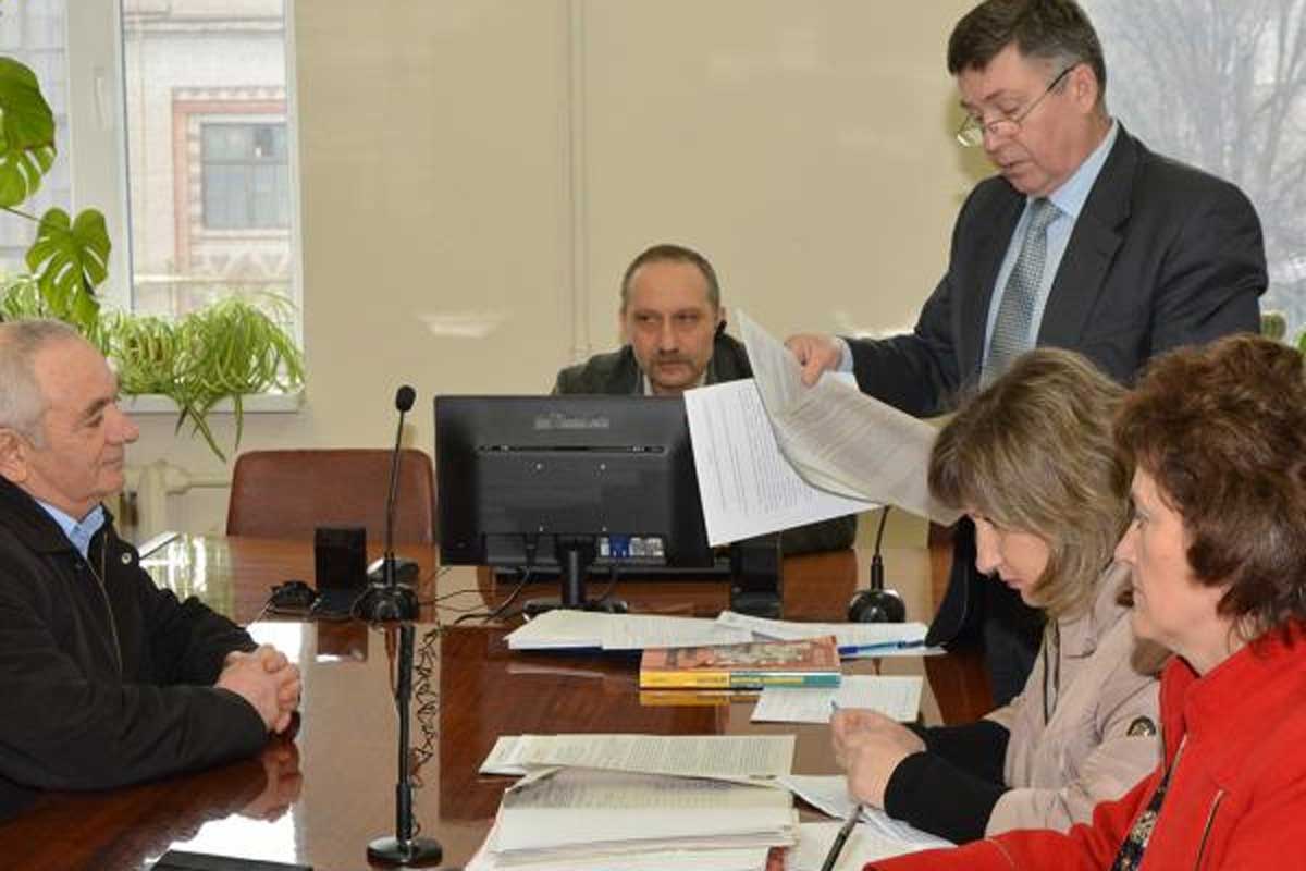 Топ-менеджмент крупнейшего оборонного завода сдал экзамены
