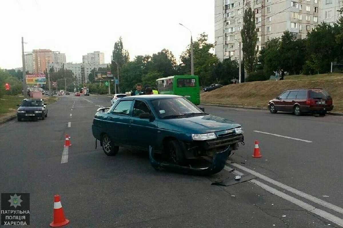 На Гвардейцев Широнинцев поспорили участники ДТП (фото)