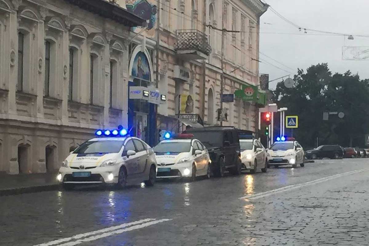 На Сумской задержан пьяный водитель Mercedes