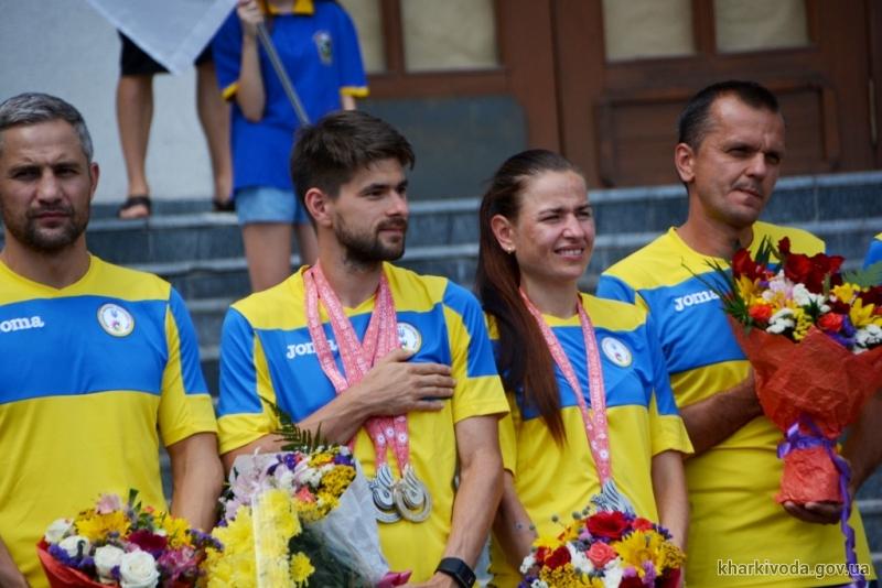 В Харькове встретили чемпионов (фото)