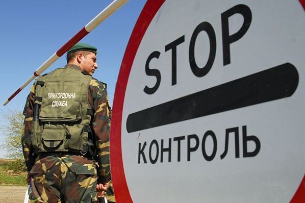 В Харькове предлагали за 600 долларов пешком пройти в Россию