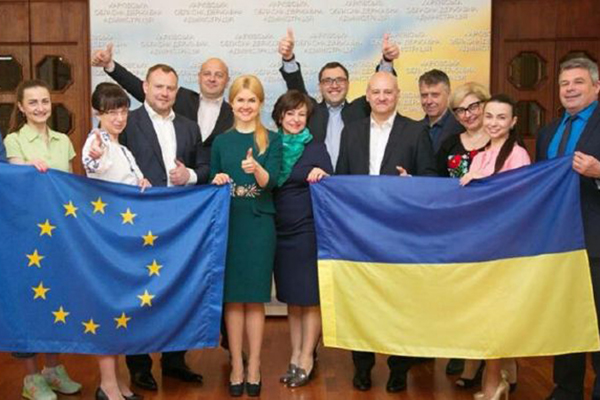 Светличная нацелена исключительно на работу в регионе - советник главы АП