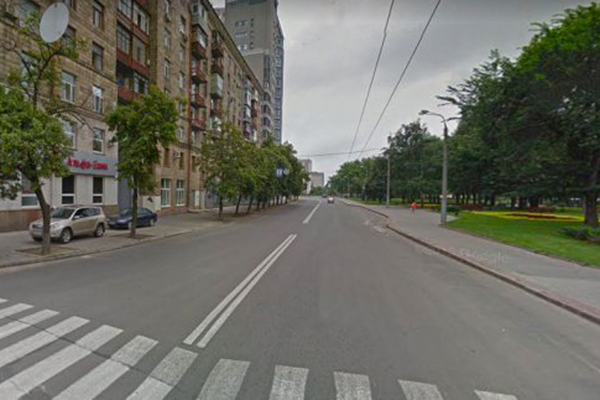 В районе сквера "Стрелка" ограничено движение