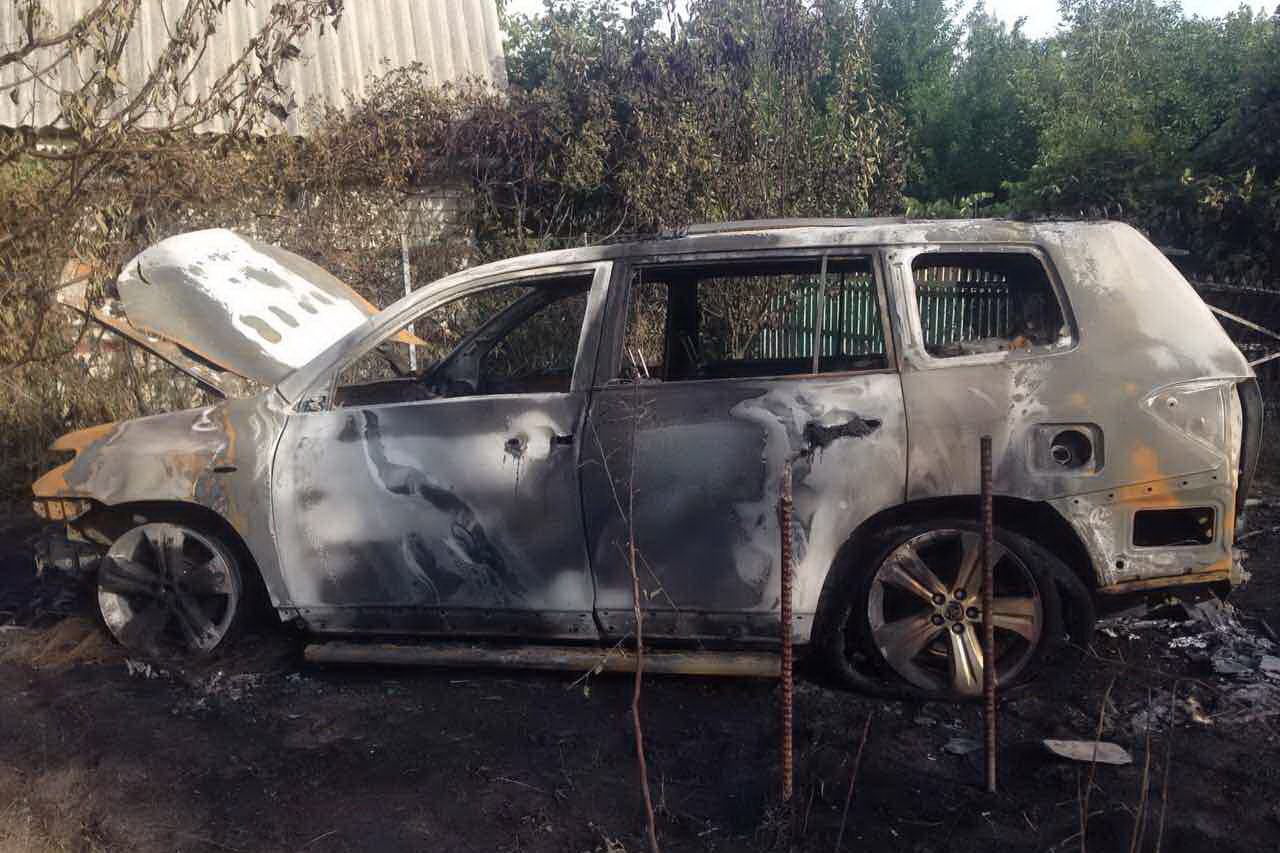 На Клочковской сгорела Toyota (фото)
