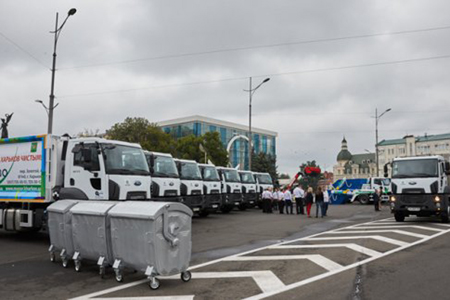 В Харькове полностью обновят технику для вывоза отходов