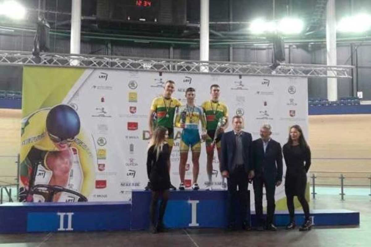 Харьковский велогонщик победил за границей