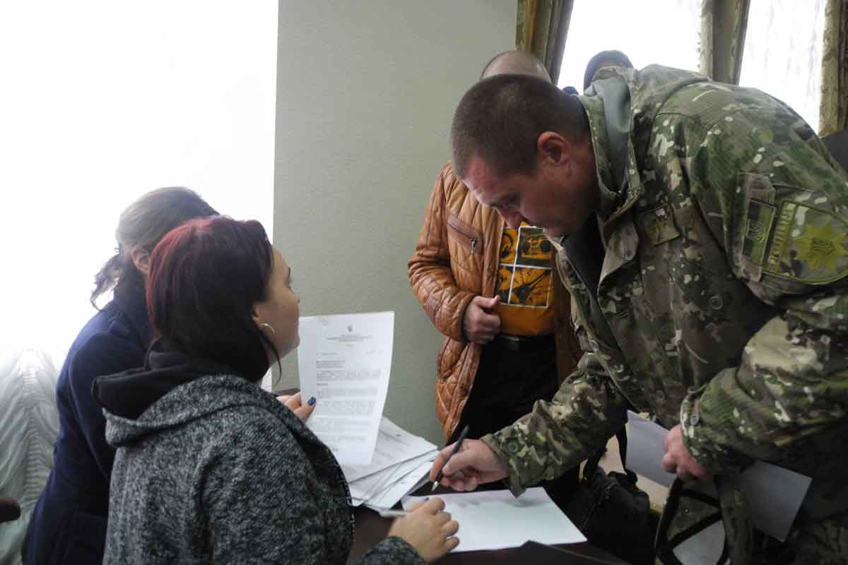 Участникам АТО выдали приказы о передаче земли под Харьковом