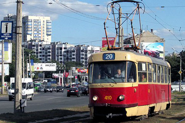 В Харькове пустили трамвай на Алексеевку