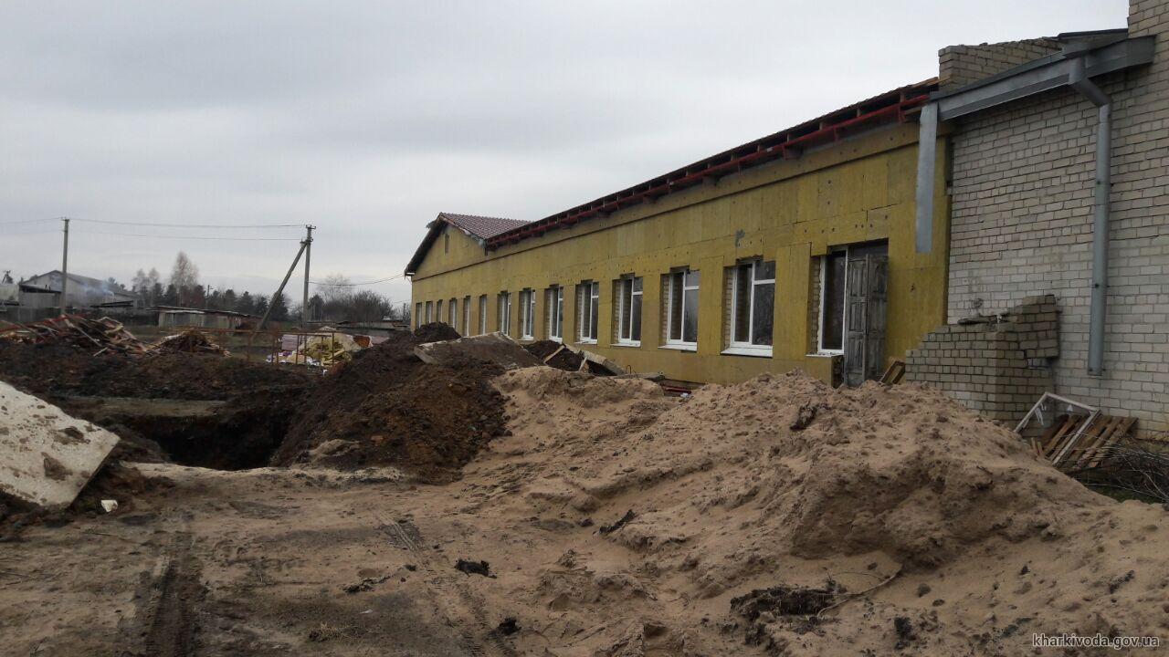 Под Харьковом строят школу