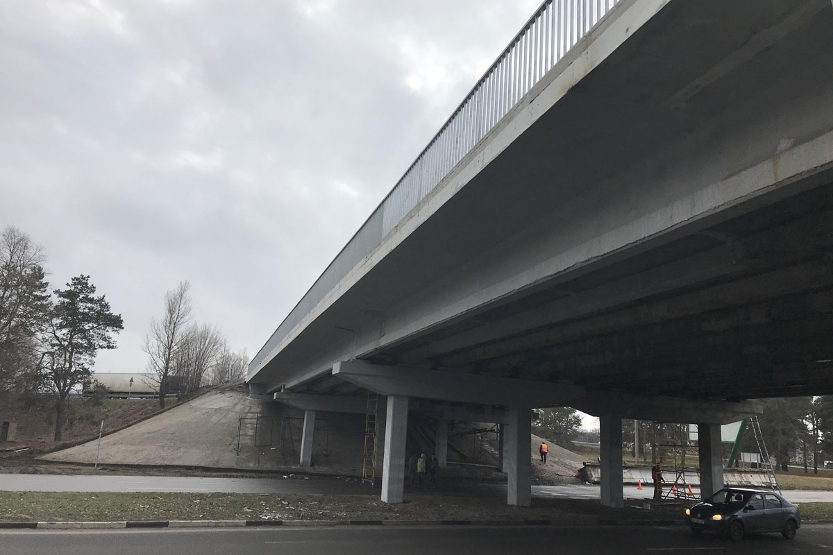Под Харьковом ремонтируют мост