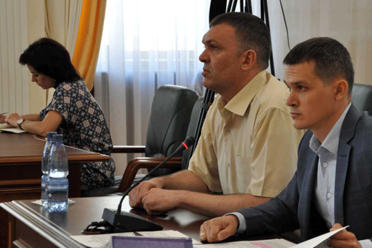 Судья Лазюк вернулся на работу 