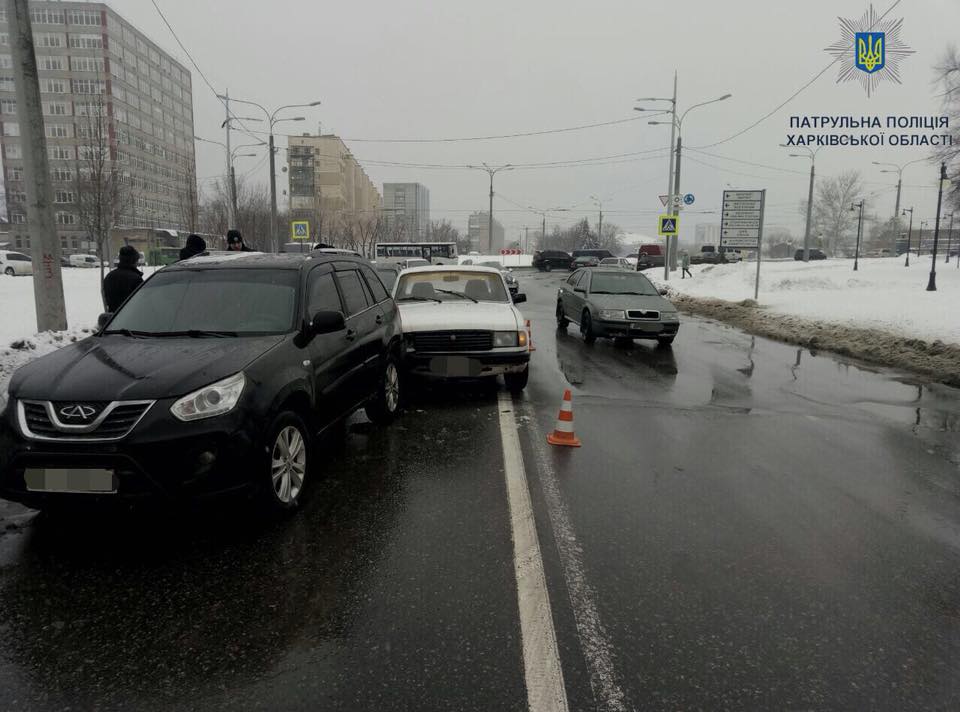 На набережной - тройное ДТП (фото)