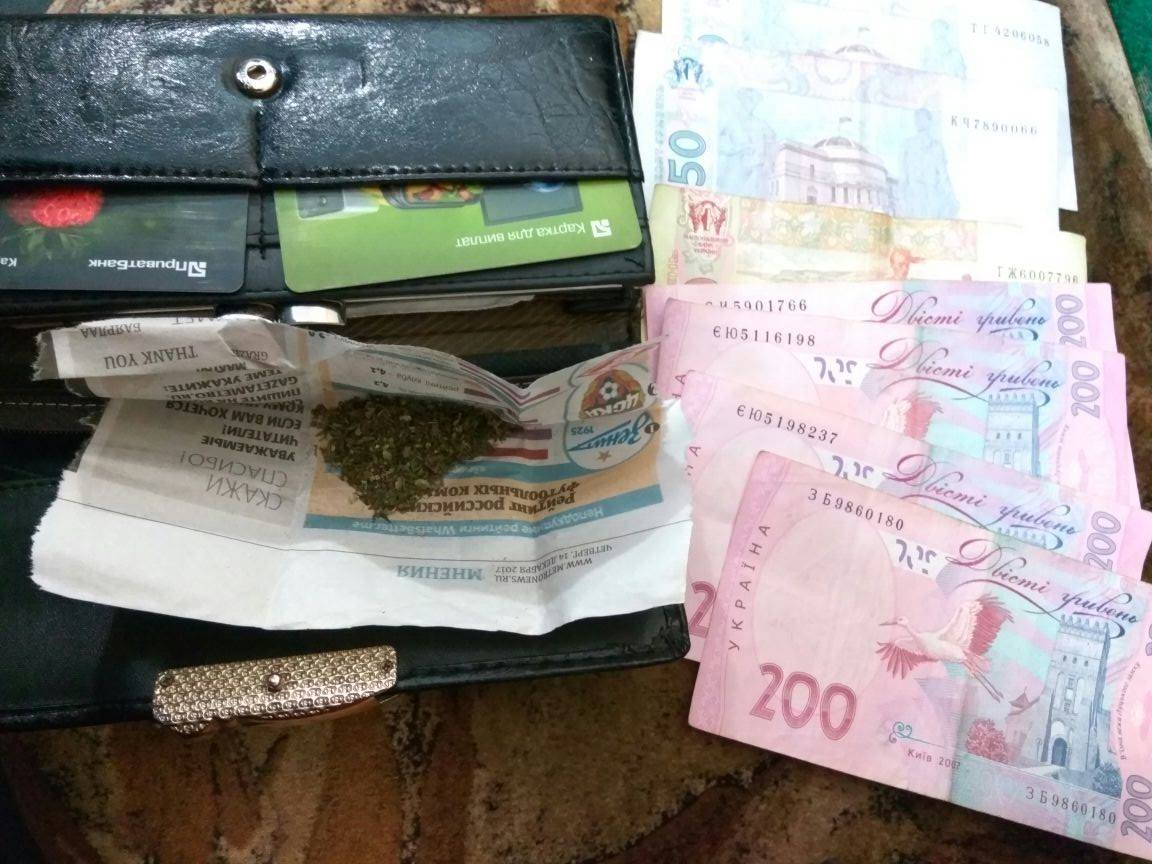 На проспекте Гагарина продавали наркотики (фото)