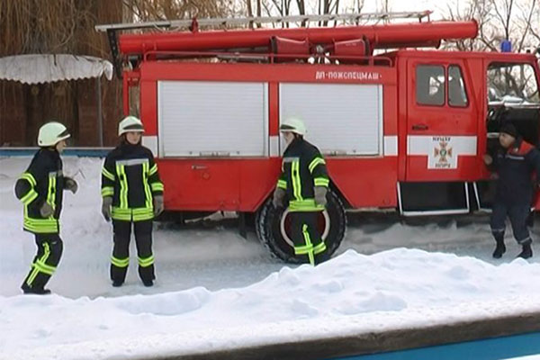 В Харькове появилось женское подразделение спасателей (видео)