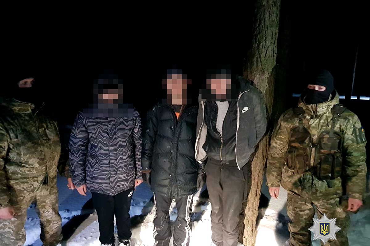 Под Харьковом поймали незаконных мигрантов (фото)
