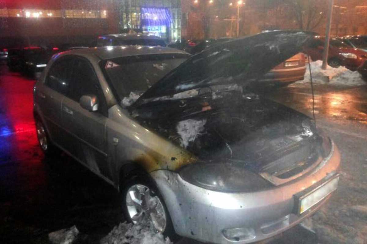 В Харькове сгорел Chevrolet