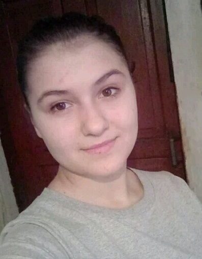 Под Харьковом пропала девочка (фото)