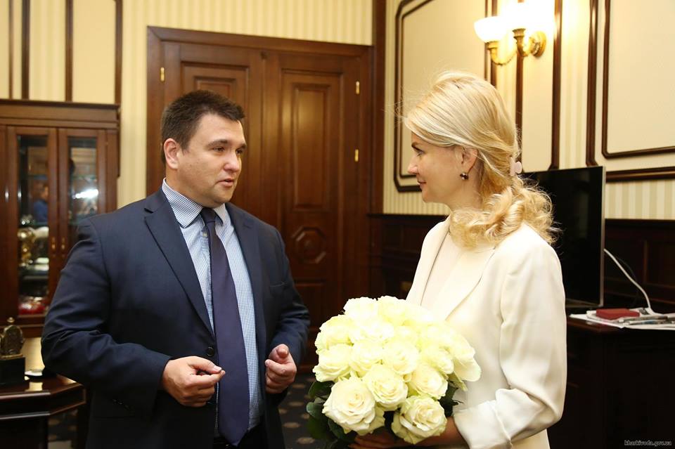 Светличная встретилась с министром иностранных дел Украины