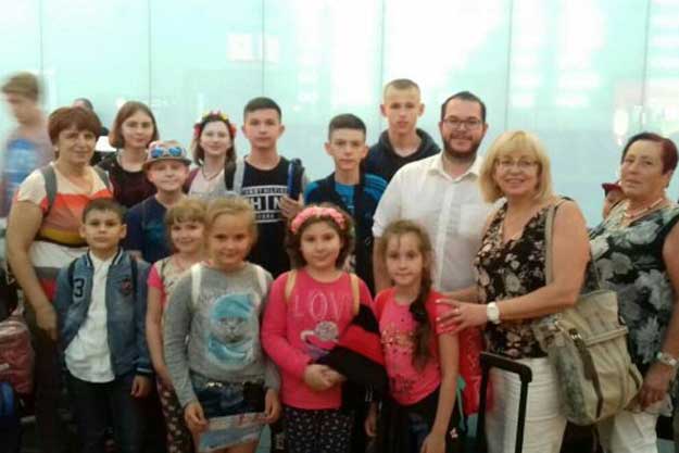 Детей из Харькова отправили в Австрию