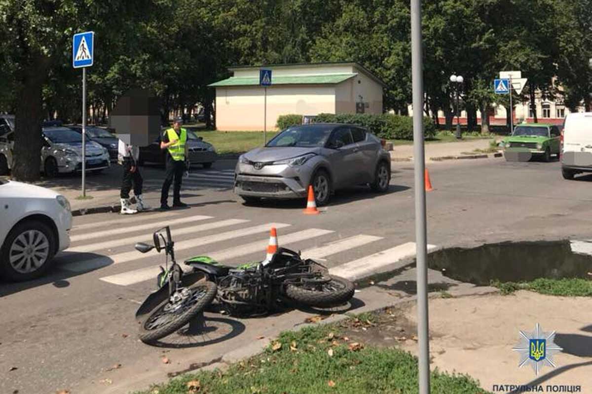 На ХТЗ сбит мотоциклист