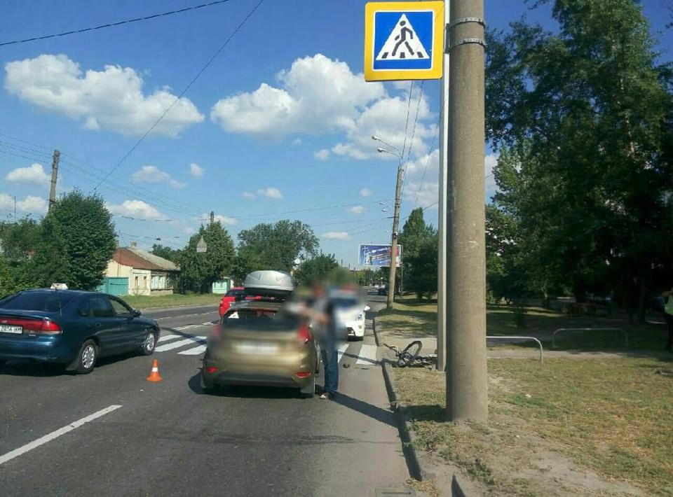В Харькове в ДТП пострадал велосипедист (фото)