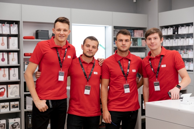 В Харькове открылся магазин iON (Apple Premium Reseller) с секцией экспертов