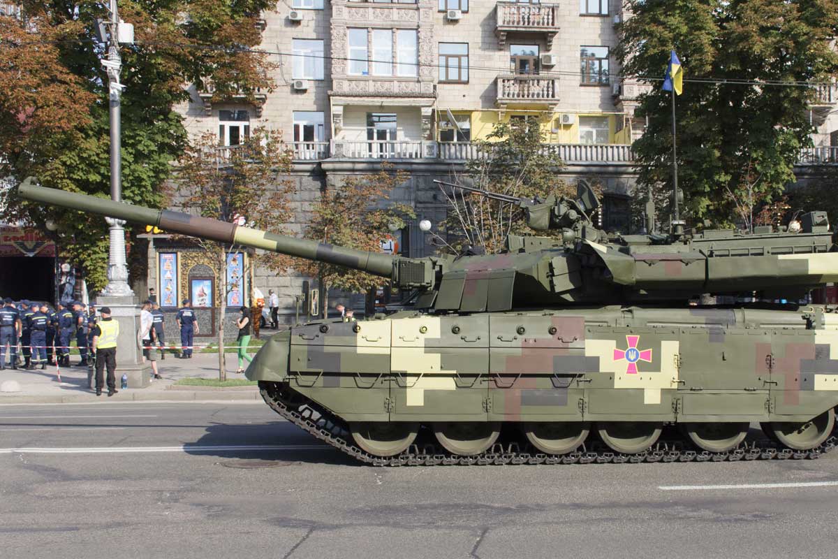Харьковский "Ятаган" покажут на параде
