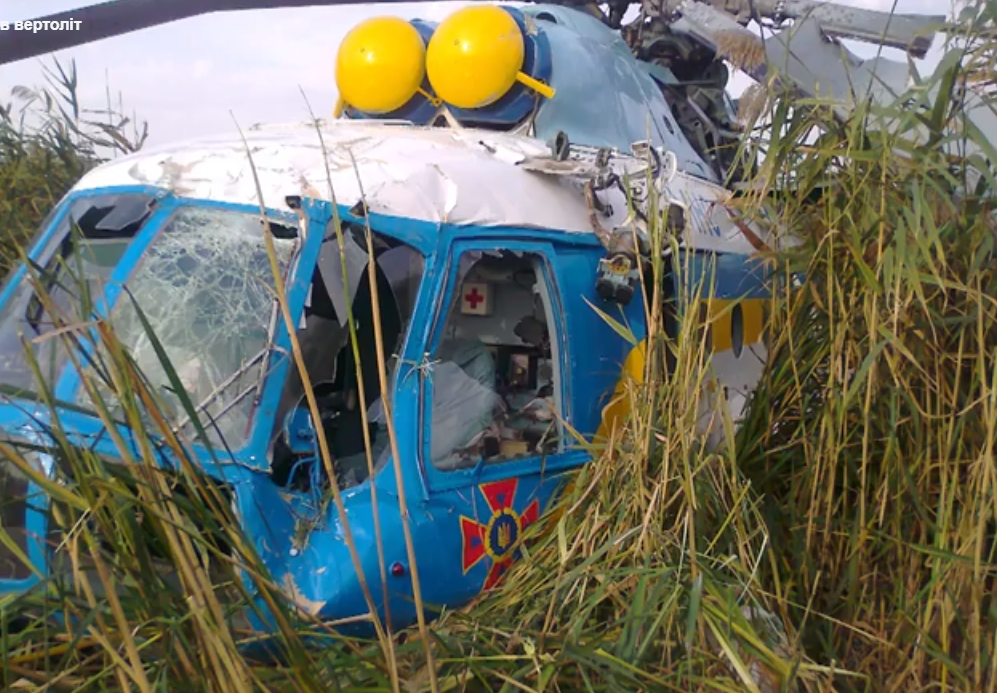 Под Харьковом упал вертолет