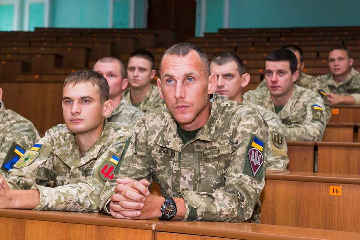 В Харькове прошли экстренные курсы для военных (фото)