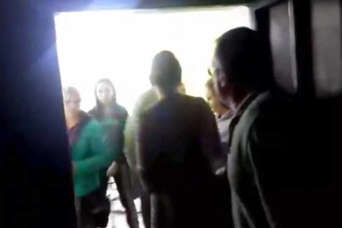 Предприниматель атаковал инспекторов в Харькове (видео)