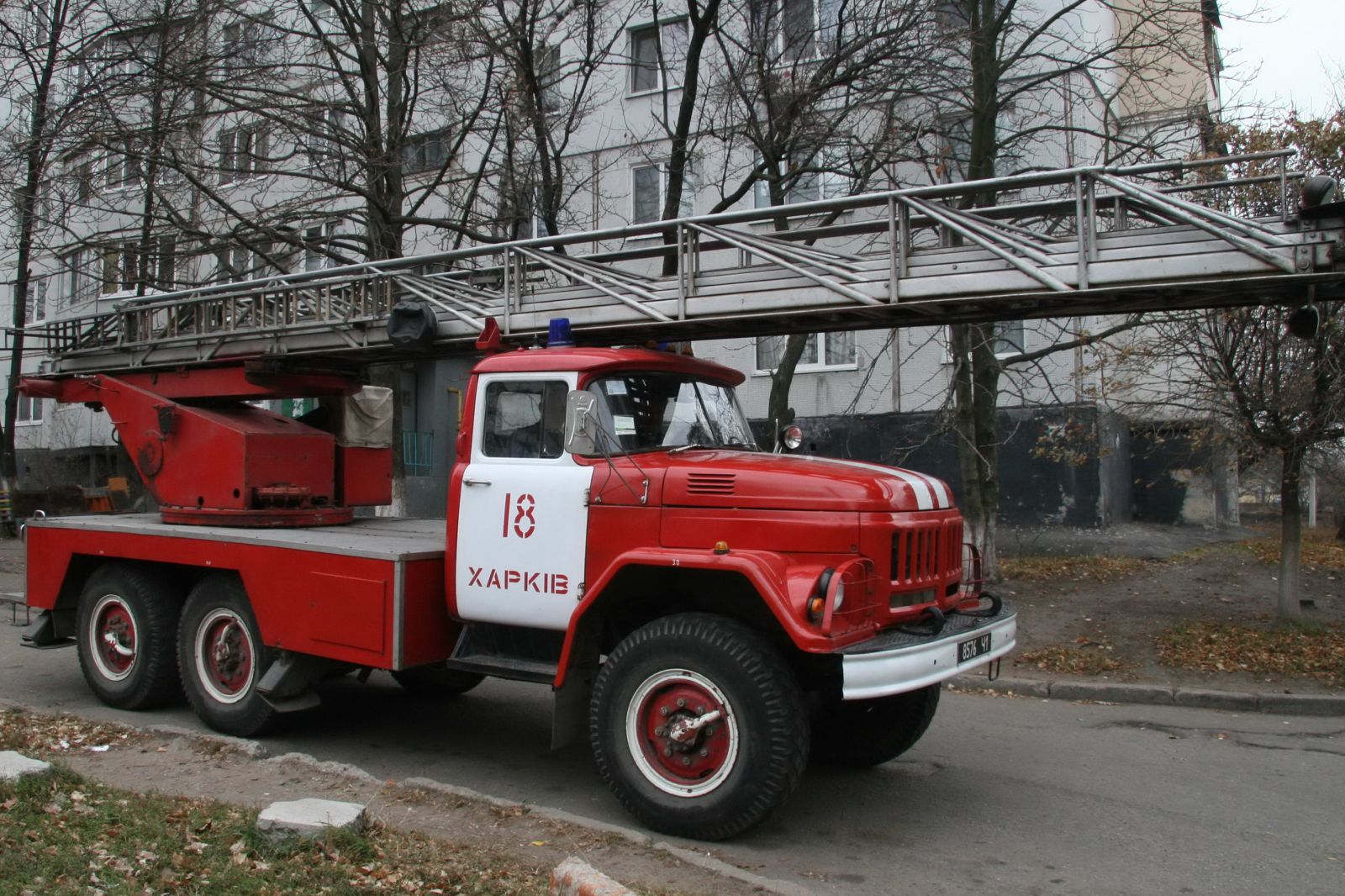 На Салтовке горела многоэтажка, есть пострадавшие