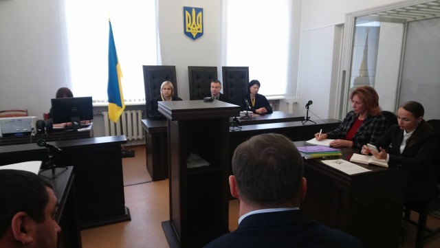 Кернес не приехал на суд в Полтаву, заседание снова перенесли
