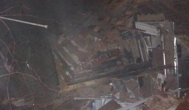 Под Харьковом взорвался дом, есть пострадавшие (фото)