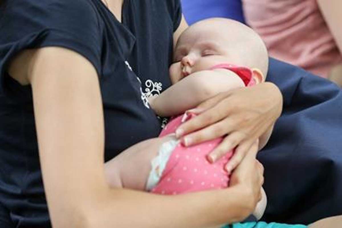 Харьковчанка родила первого ребенка в Украине в новом году
