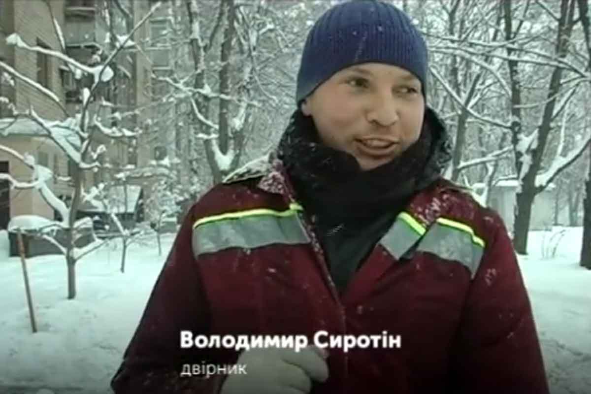 В Харькове не хватает дворников