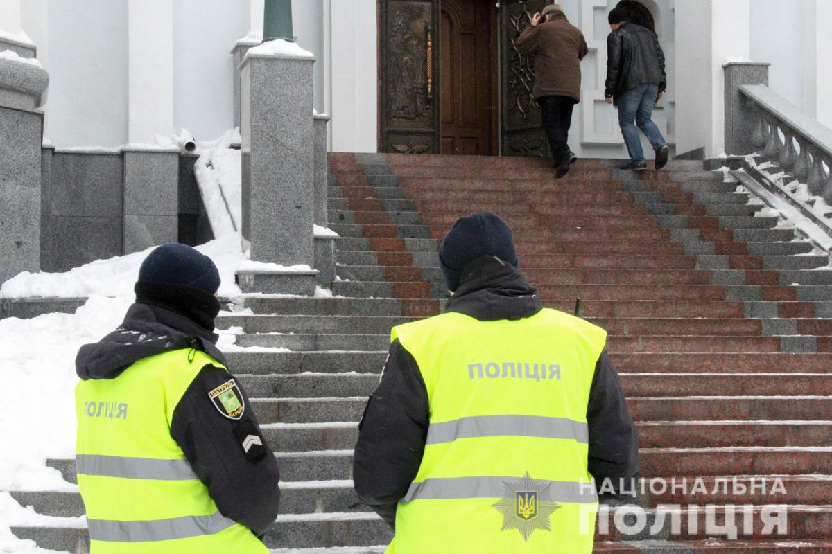 На выходные в Харьков стянут тысячу силовиков