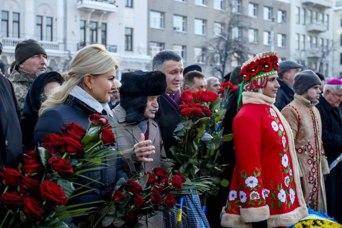 Светличная и Аваков участвовали в торжествах в честь Дня Соборности Украины (фото)