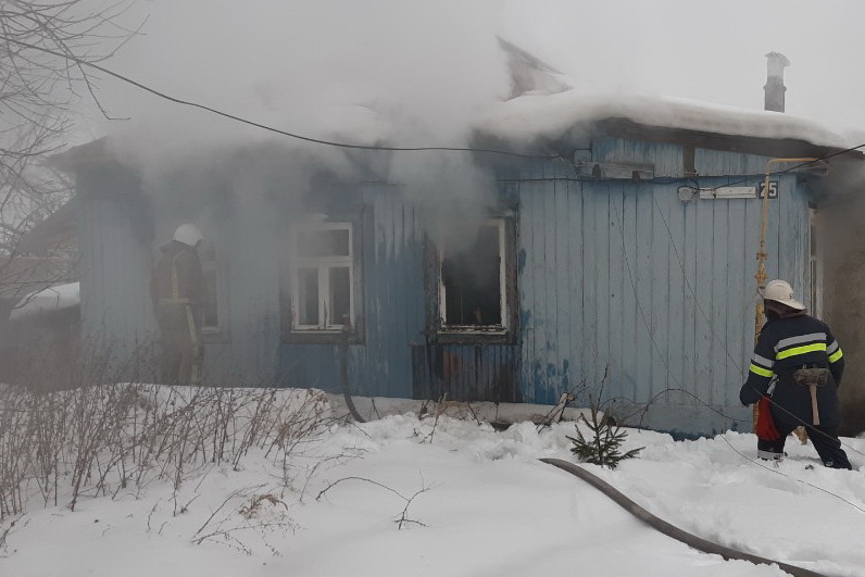 Пожар под Харьковом: есть жертвы (фото)