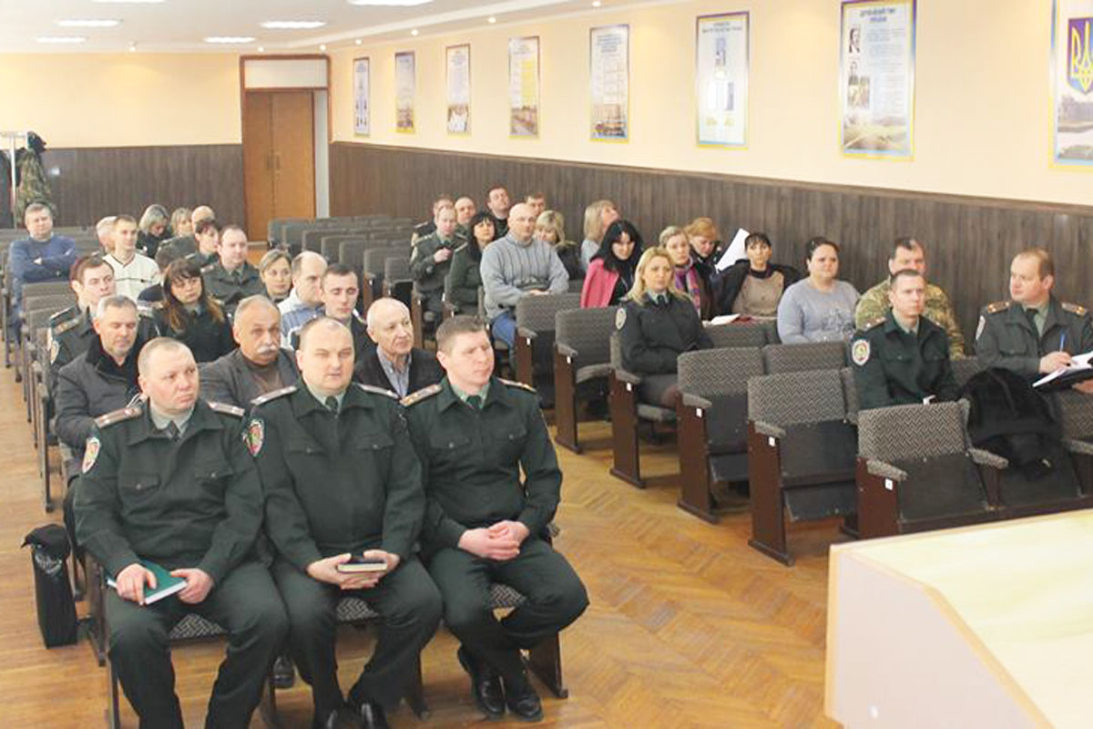 В Харьковской колоний объявлена "Буря"