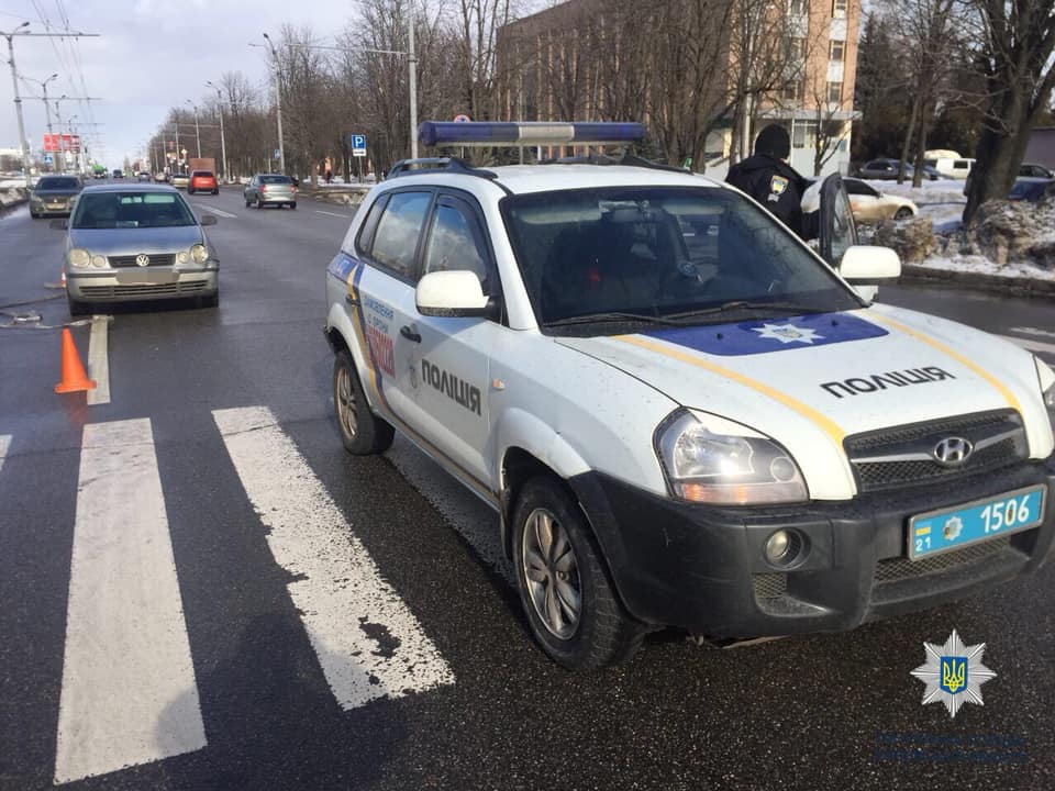 Полицейский Hyundai попал в ДТП в Харькове