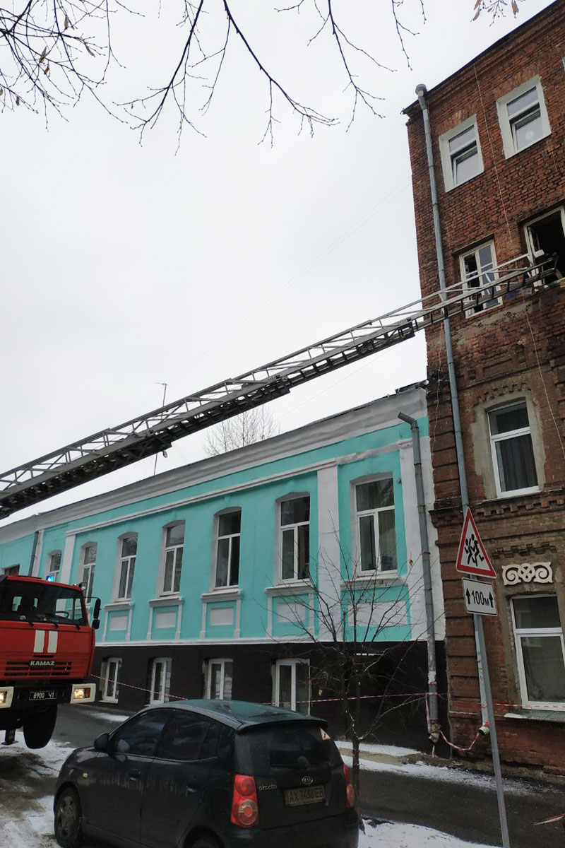 В Харькове вспыхнула квартира (фото)