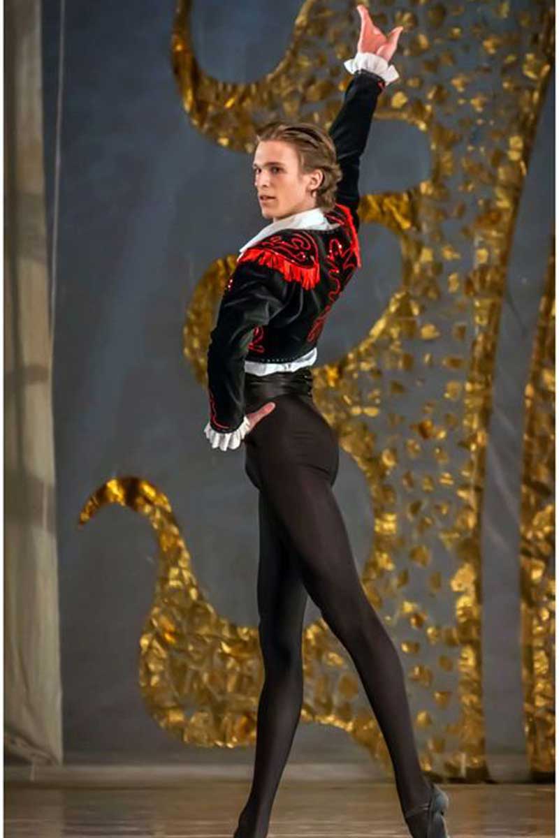 Харьковчанин стал лучшим на конкурсе артистов балета