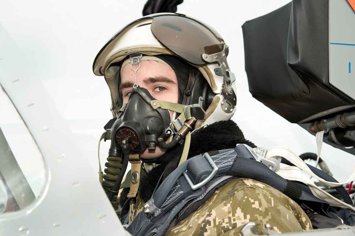 Харьковские курсанты выполнили контрольные полеты