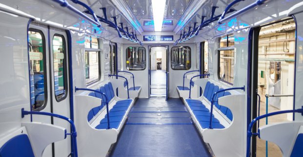 В харьковском метро - новый поезд (фото)