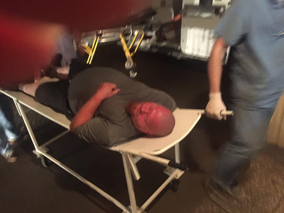 Во время столкновений на "Барабашово" избит журналист (фото)